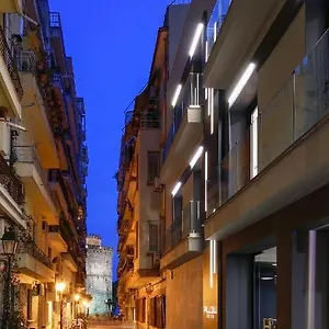 https://pillow-urban-stay.hotels-of-thessaloniki.com