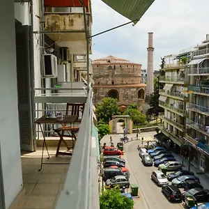 An For 2-4 Friends. Thessaloniki